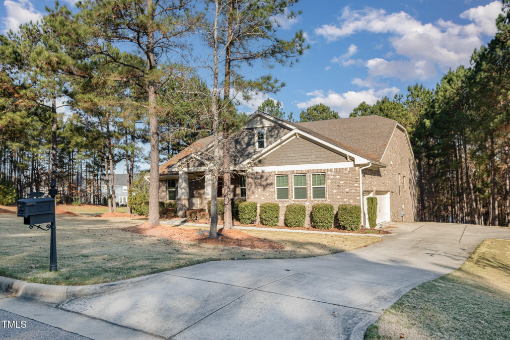 15 Rolling Meadows Ln Chapel Hill, NC 27517