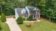 5624 Voorhees Ln Holly Springs, NC 27540