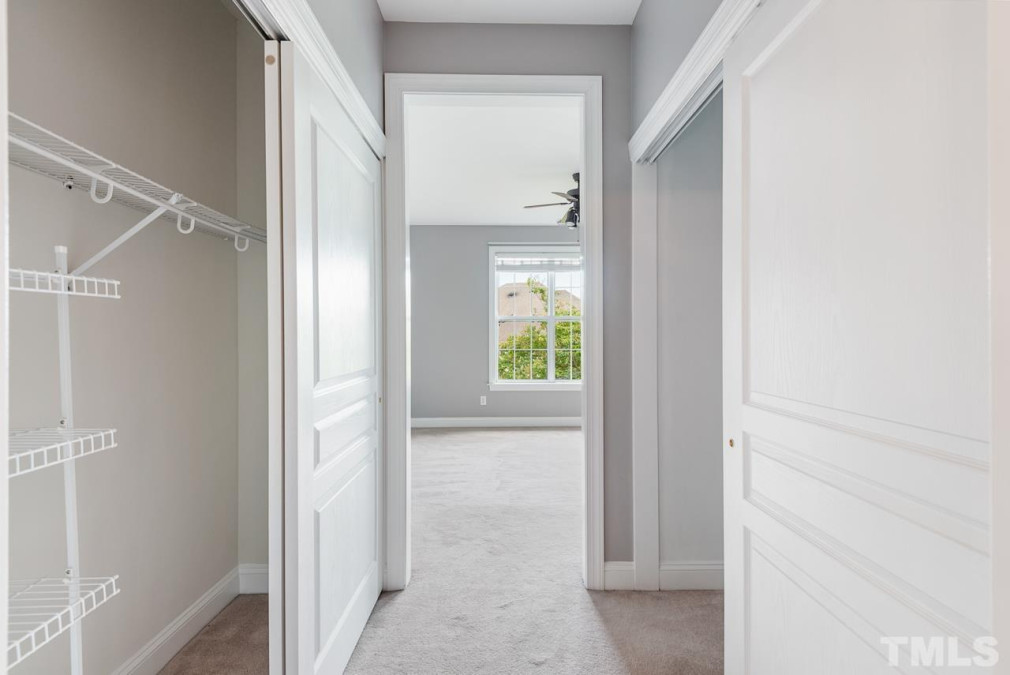 1534 Providence Glen Dr Chapel Hill, NC 27514