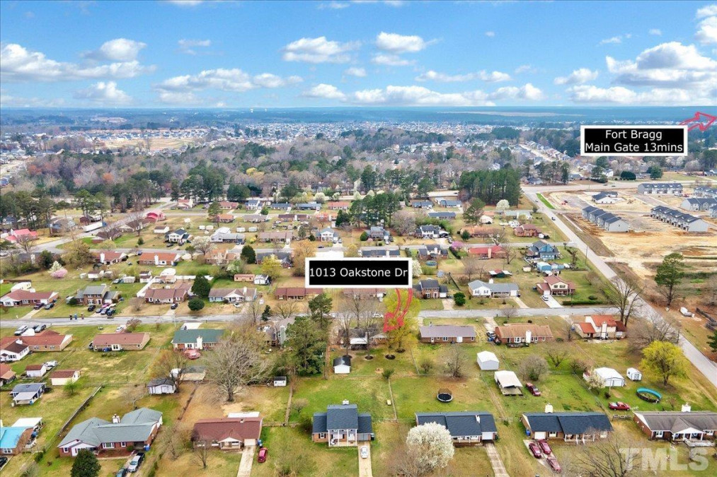 1013 Oakstone Dr Fayetteville, NC 28314