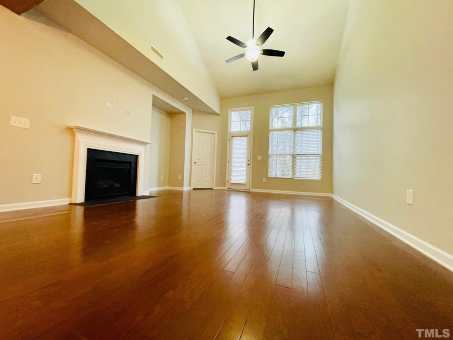 8203 Yaxley Hall Dr, Raleigh, NC 27616 Raleigh Realty