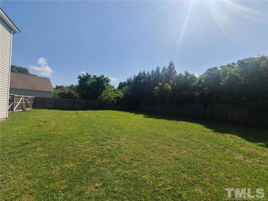 1256 Bromley Dr Fayetteville, NC 28303