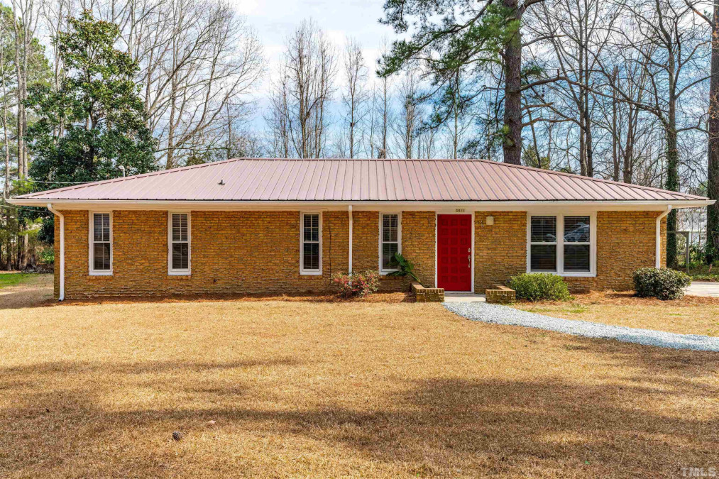 3811 Northgate Cir Sanford, NC 27332