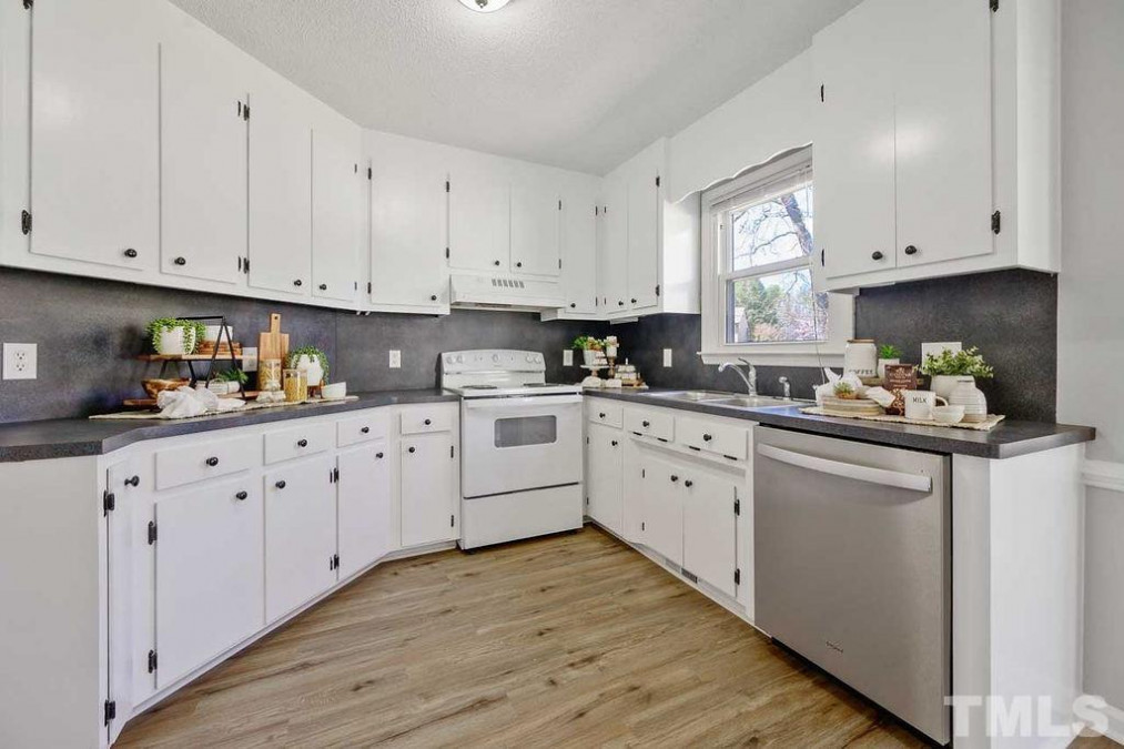 15 Lester St Angier, NC 27501