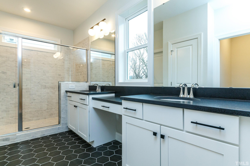 213 Monteith Dr, Chapel Hill, NC 27516 Raleigh Realty