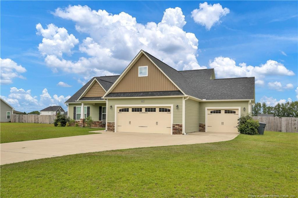 2639 Riddle Farm Rd, Fayetteville, NC 28306 Raleigh Realty