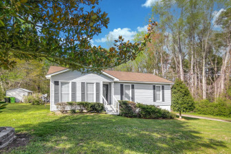 213 James St Apex, NC 27502