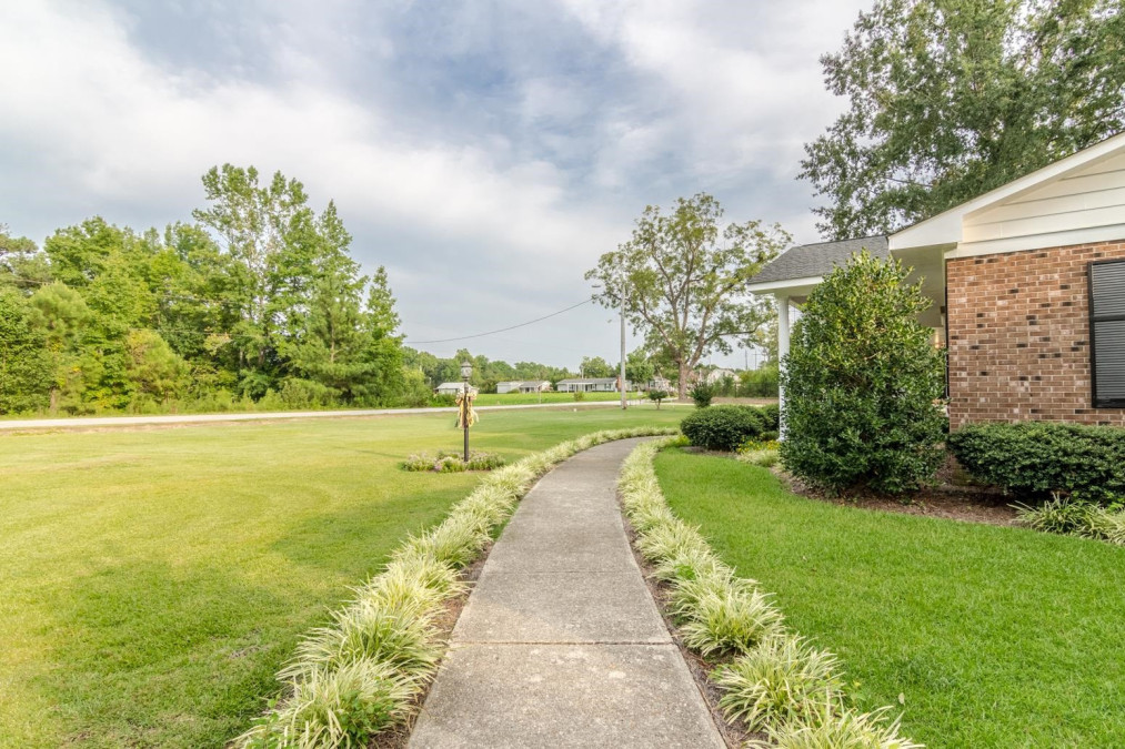 6199 Little Creek Church Rd, Clayton, NC 27520 Raleigh Realty