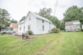 301 Saratoga St Stantonsburg, NC 27883