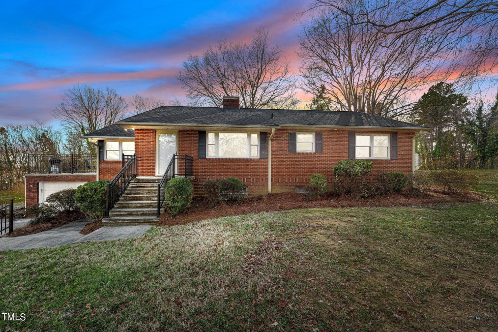 112 Gilbreath St, Graham, NC 27253 Raleigh Realty