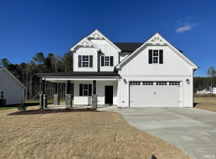 300 Saddlewood Ln Zebulon, NC 27597