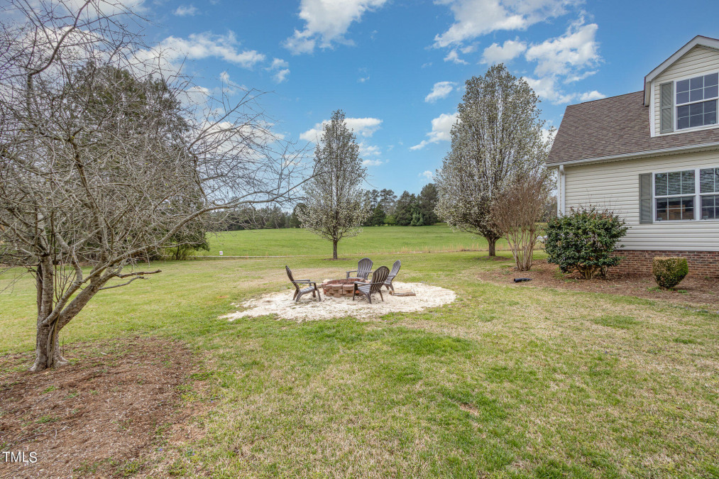 380 Hanks Chapel Rd Pittsboro, NC 27312