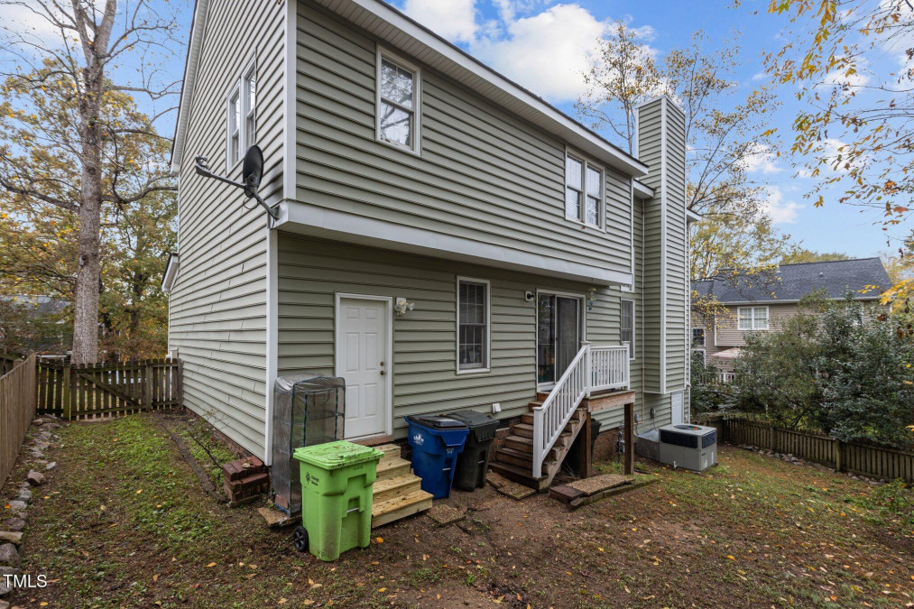 620 Thistlegate Trl Raleigh, NC 27610