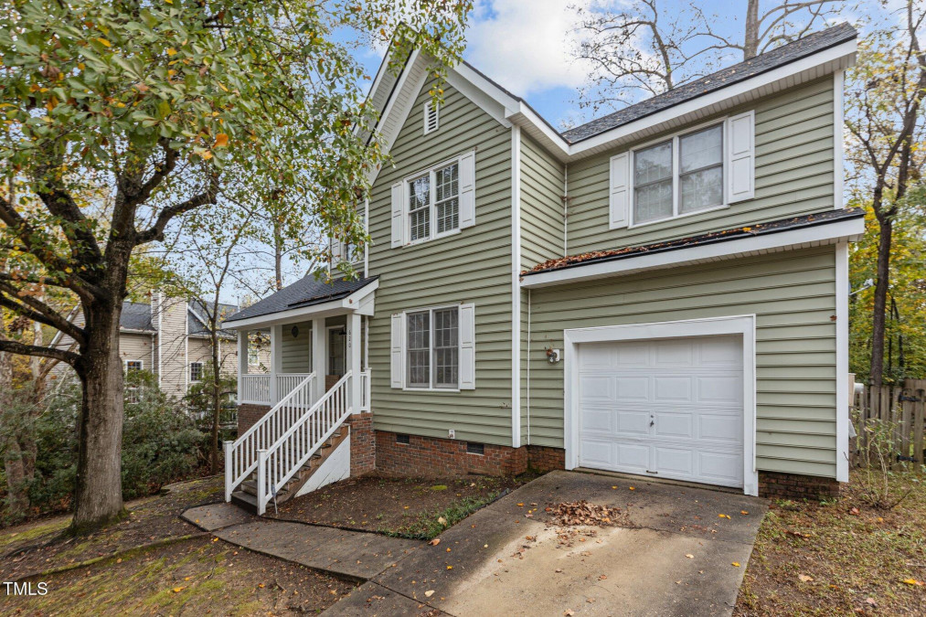 620 Thistlegate Trl Raleigh, NC 27610