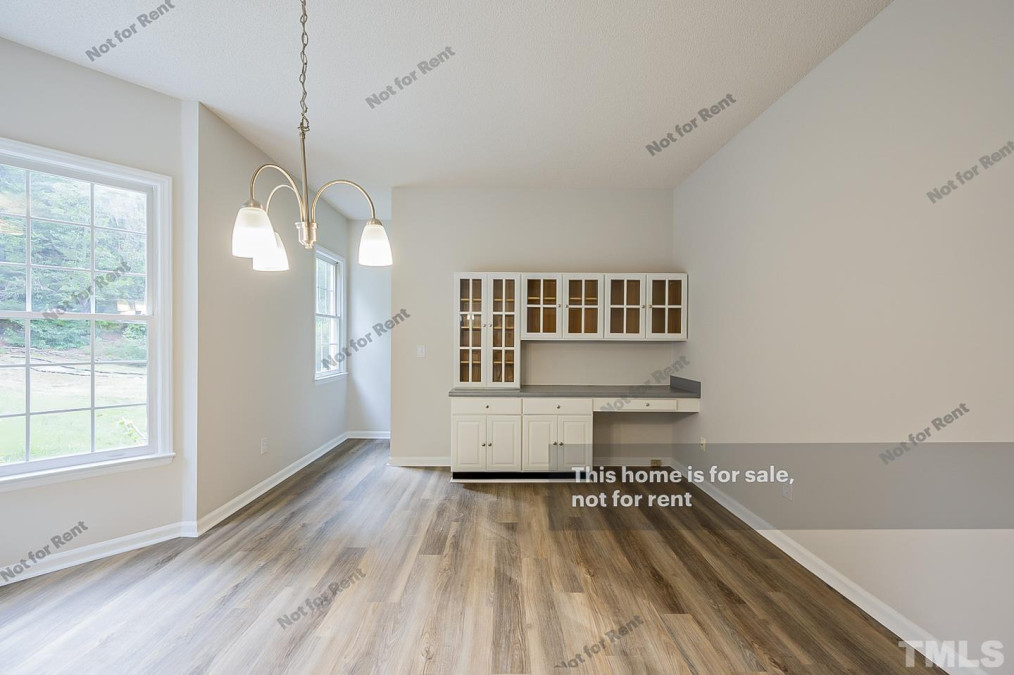 5208 Halcott Ct Raleigh, NC 27613