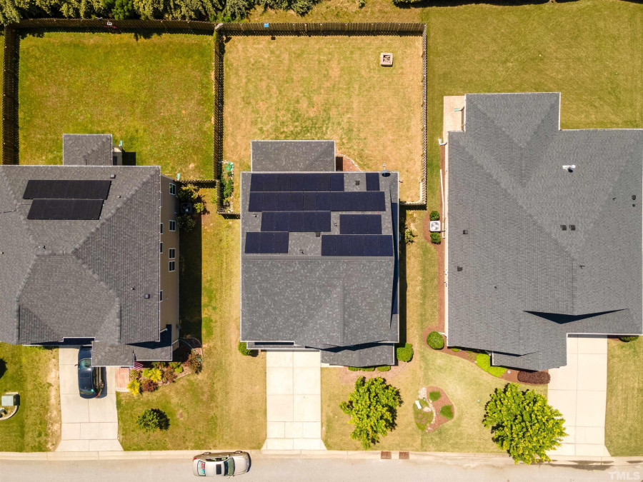 139 Harrison Place Ln Fuquay Varina, NC 27526