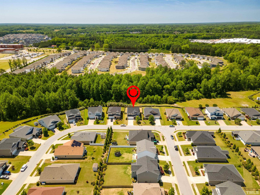 139 Harrison Place Ln Fuquay Varina, NC 27526