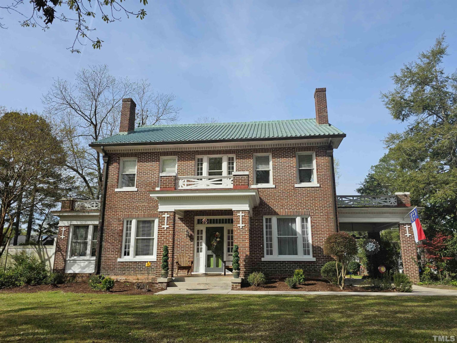 1527 Nash St, Wilson, NC 27893 Raleigh Realty