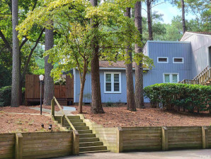 134 Carmichael Ct Cary, NC 27511