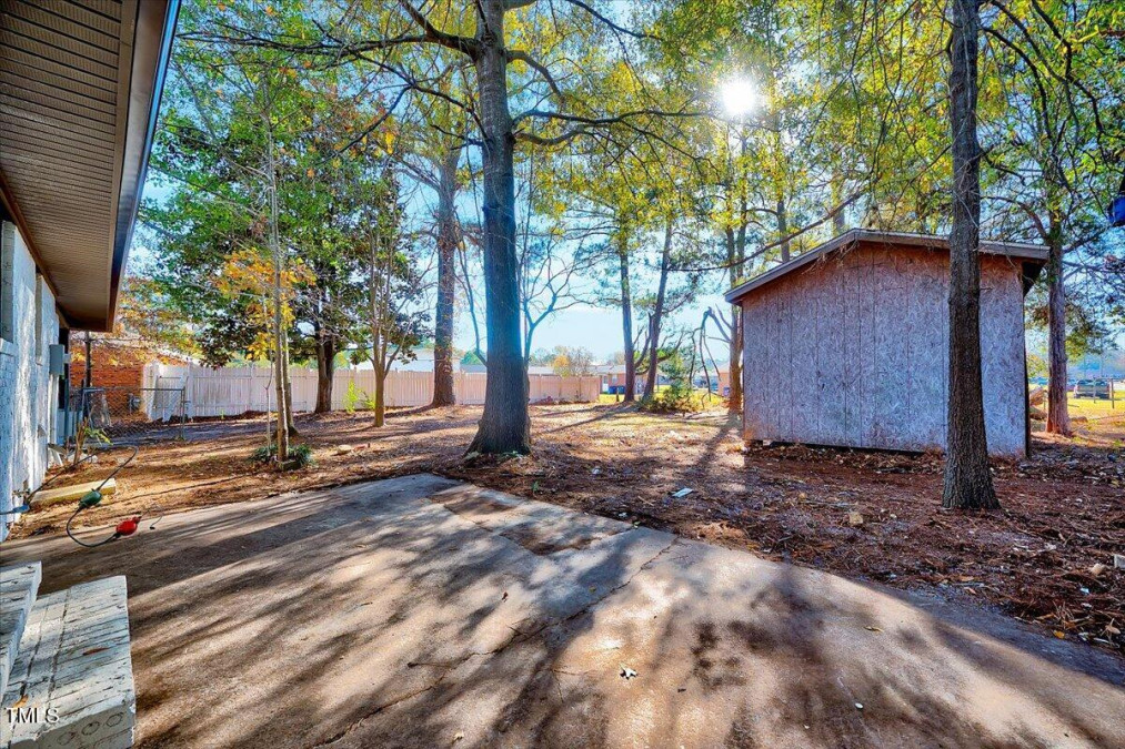 420 Dixie Dr Selma, NC 27576