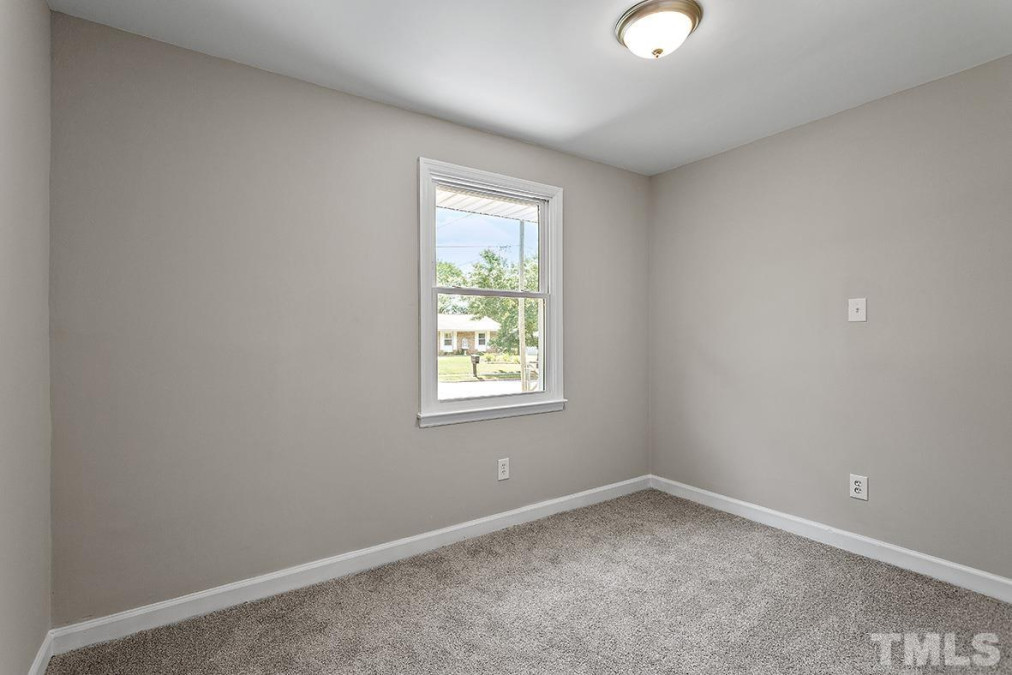 421 Solar Dr Raleigh, NC 27610