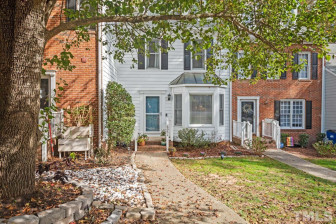 6034 Epping Forest Dr Raleigh, NC 27613