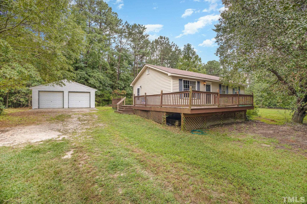 156 Dixie Ln Youngsville, NC 27596
