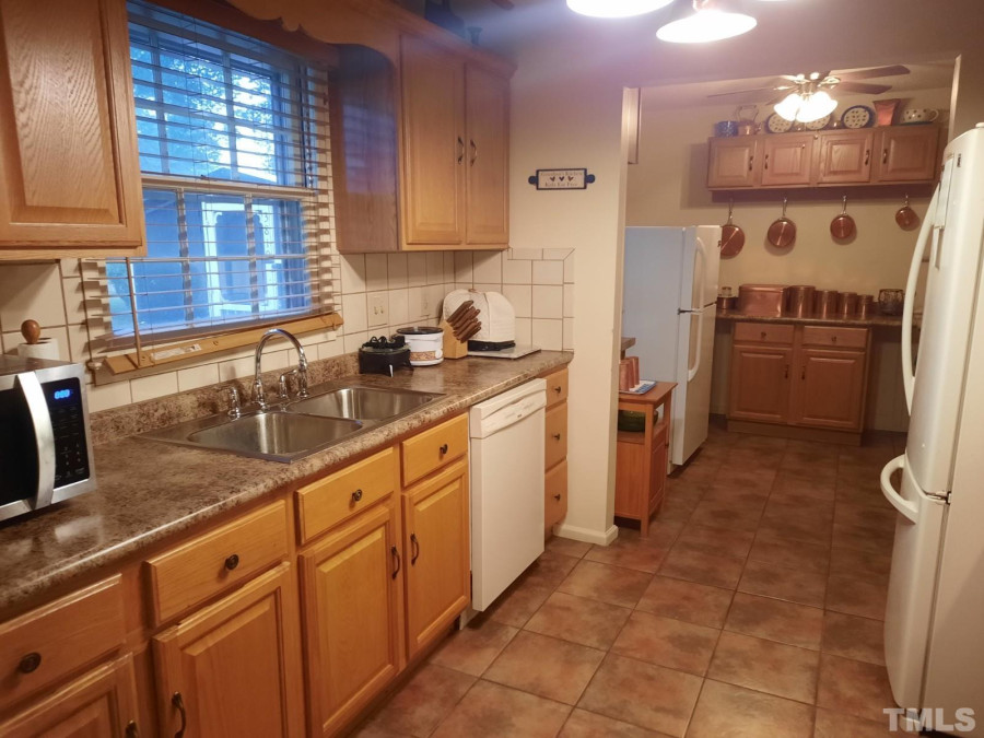 3810 Shaftsbury St, Durham, NC 27704 Raleigh Realty