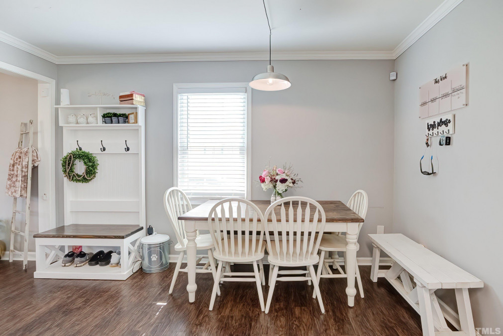1106 Vandora Springs Rd Garner, NC 27529