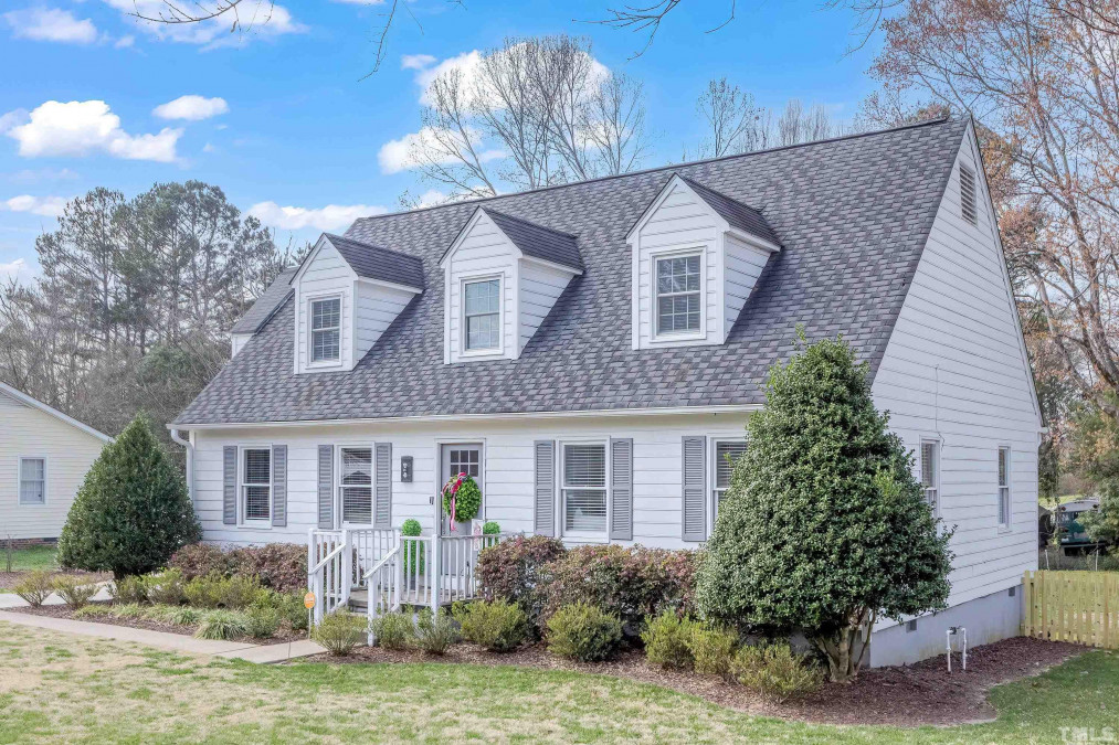 1106 Vandora Springs Rd Garner, NC 27529