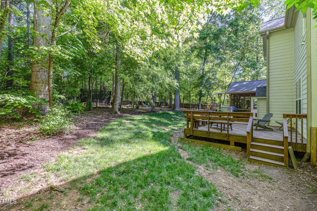215 Hopesworth Ct Hillsborough, NC 27278