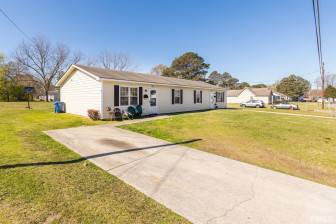 311 Jones Ave Selma, NC 27576