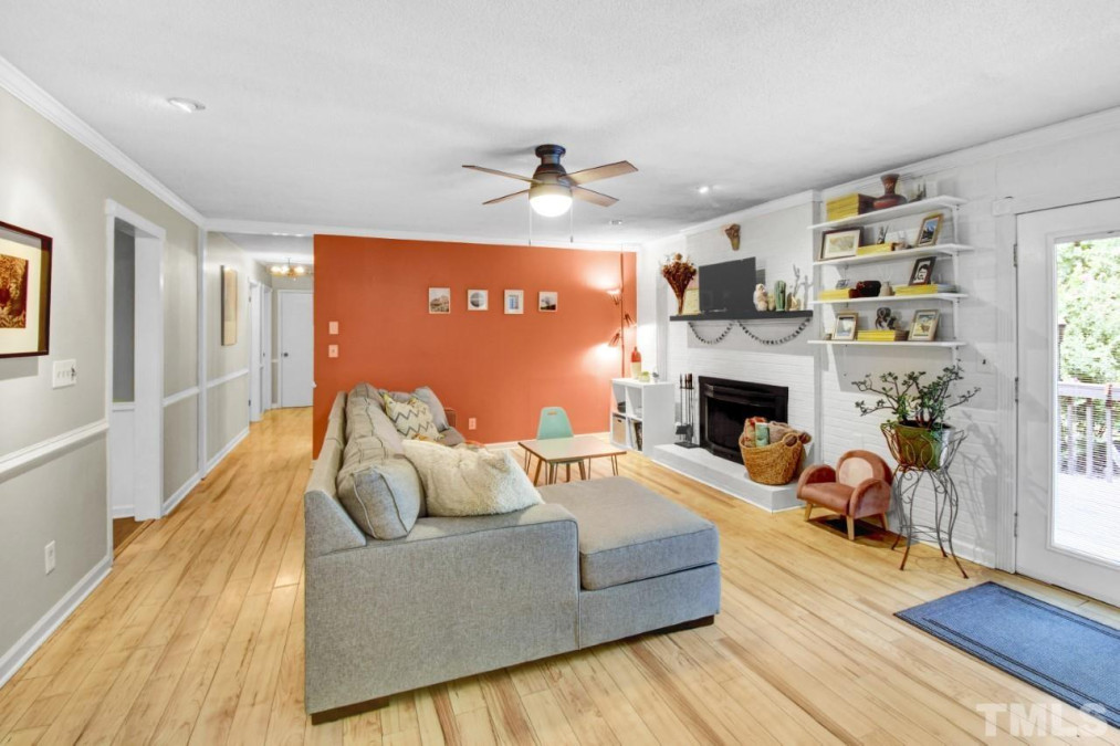 102 Dean Pl Knightdale, NC 27545