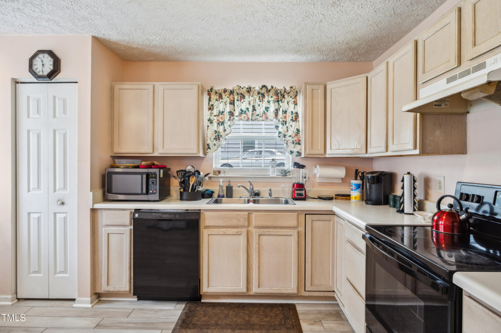 6923 Fox Haven Pl Raleigh, NC 27616