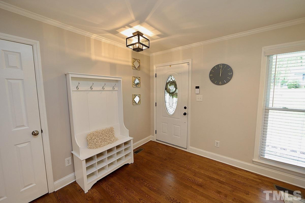 308 Burkwood Ln Raleigh, NC 27609