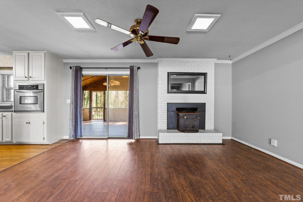 7724 Brookdale Dr Raleigh, NC 27616