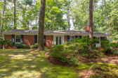 5107 Whitehall Pl Raleigh, NC 27612