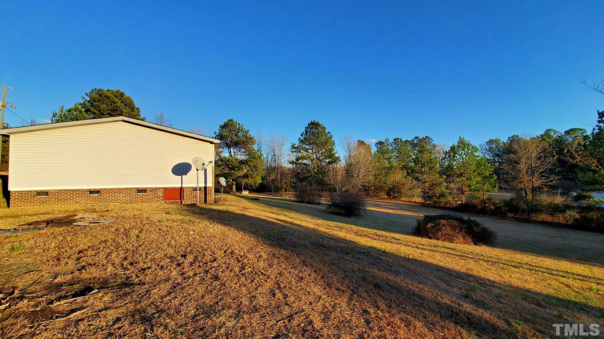 3051 Colon Rd, Sanford, NC 27330 Raleigh Realty