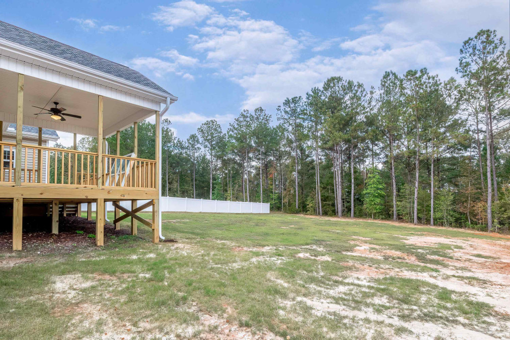 409 Coats Ridge Dr Benson, NC 27504