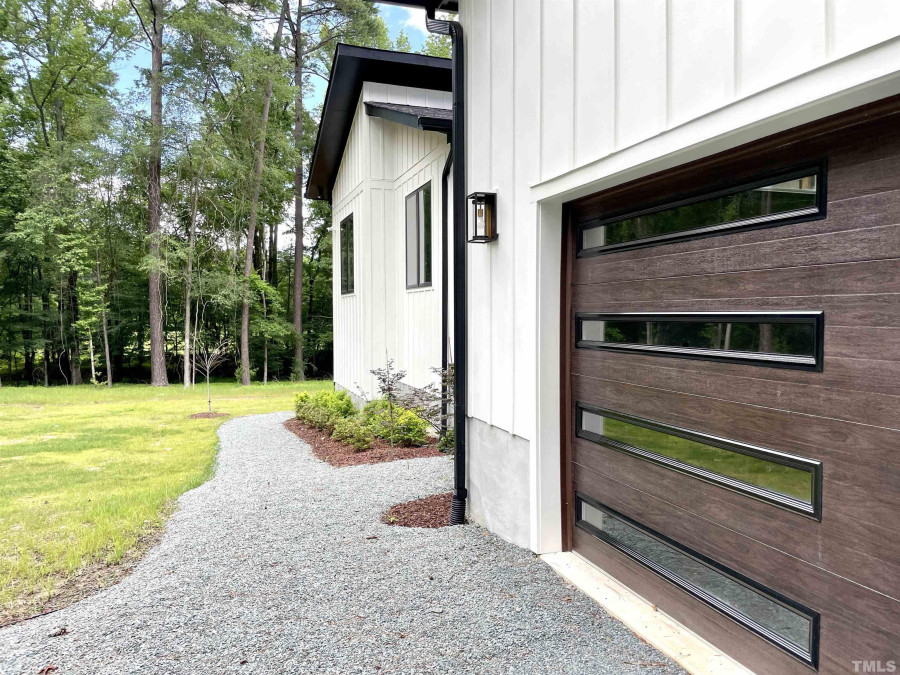 4628 Hibiscus Ln Chapel Hill, NC 27516