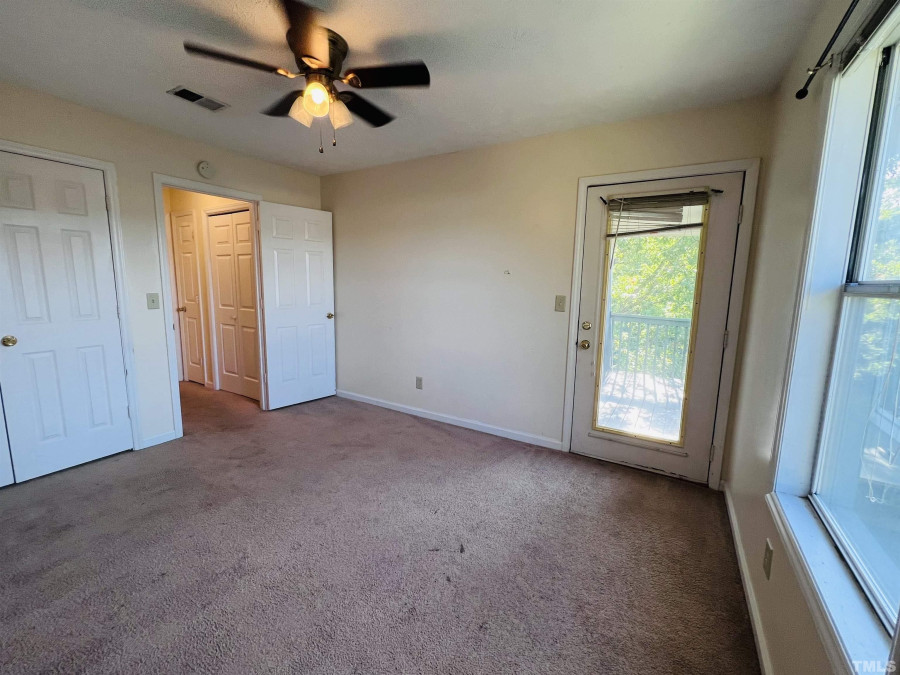 6804 Willowbrook Dr Fayetteville, NC 28314
