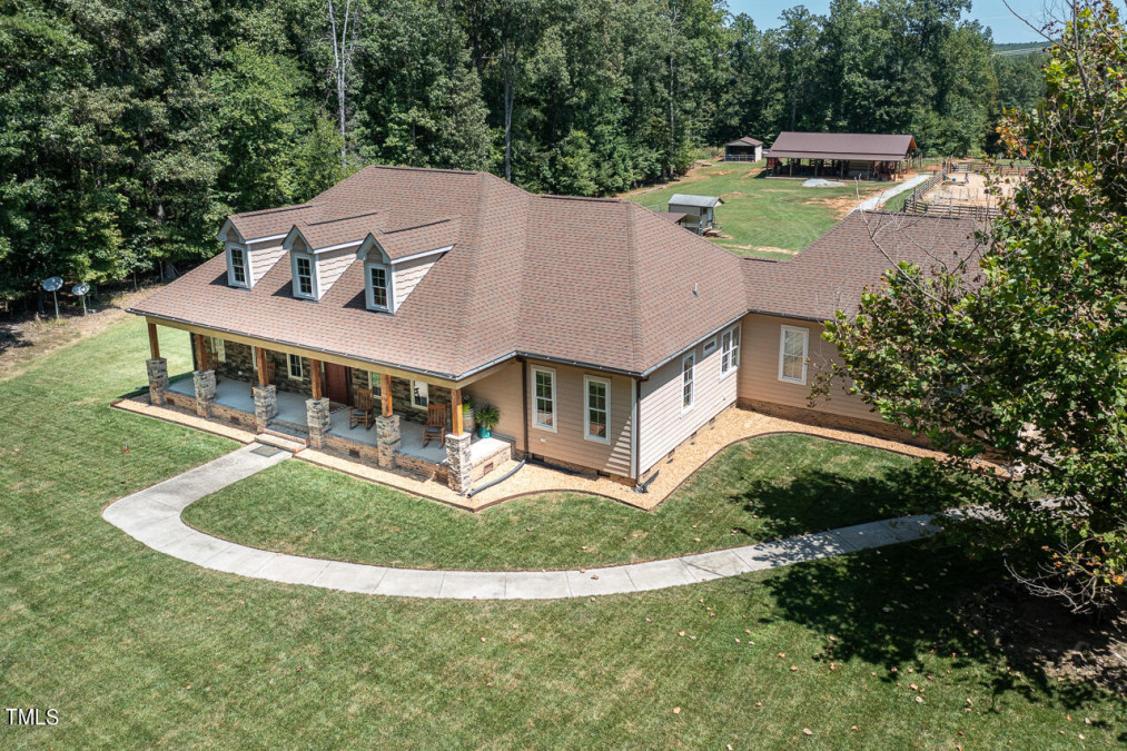 195 Falcon Ln Rougemont, NC 27572