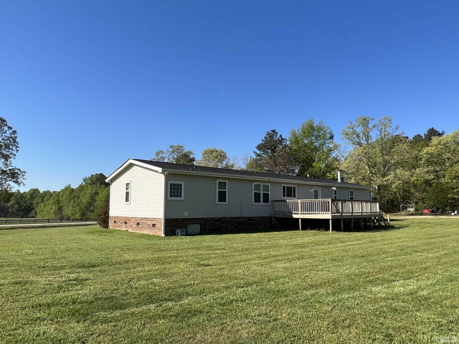 1895 Laurel Mill Centerville Rd, Louisburg, NC 27549 - Raleigh Realty