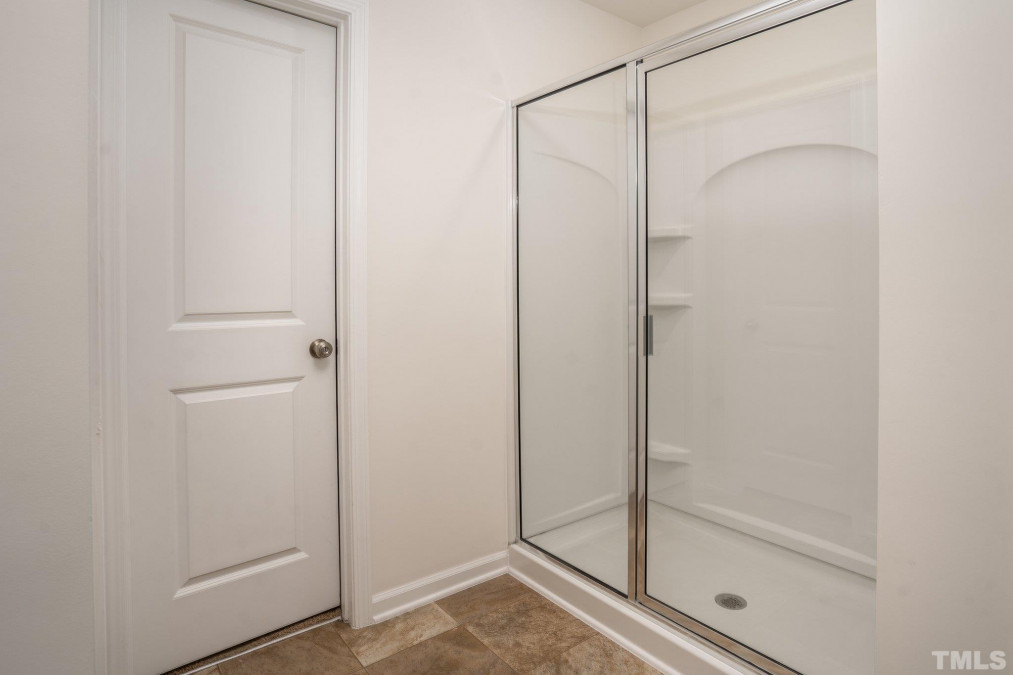 6028 Watsonia Dr Zebulon, NC 27597
