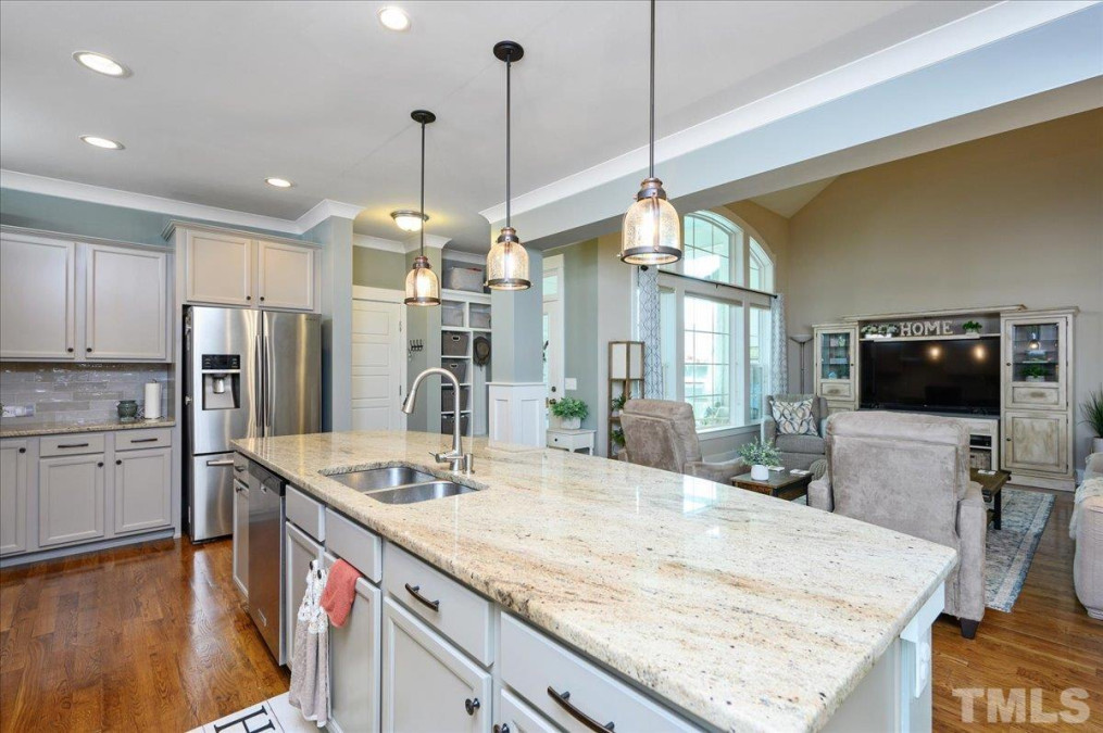 1517 Great Ridge Pw Chapel Hill, NC 27516