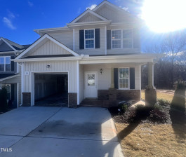 10 Elliot Dr Clayton, NC 27520