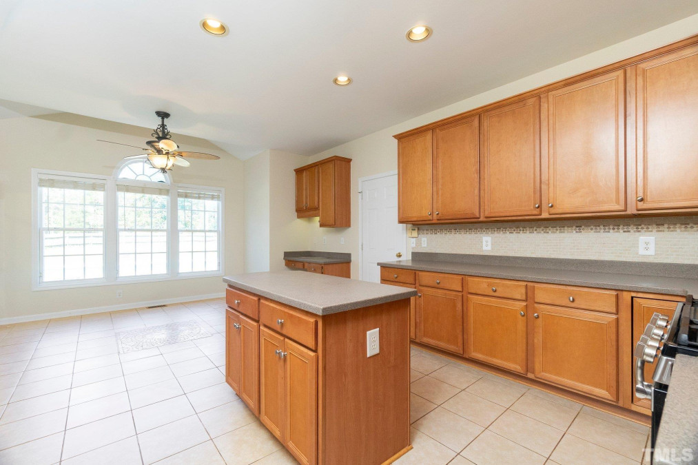 2669 Bloomsberry Ridge Dr Fuquay Varina, NC 27526
