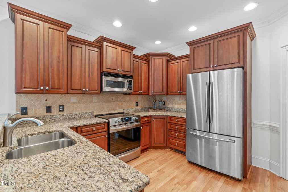 208 Cobblepoint Way Holly Springs, NC 27540