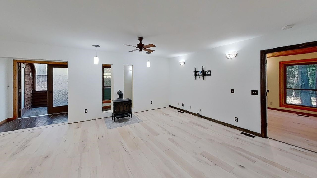 4504 Yates Mill Pond Rd, Raleigh, NC 27606 Raleigh Realty