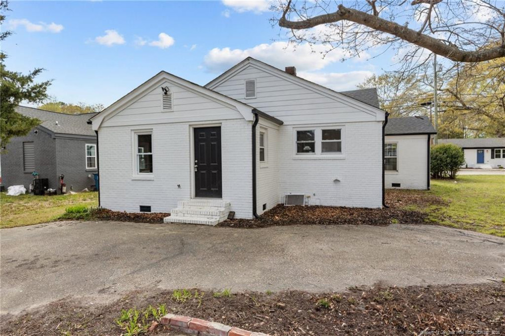 111 Spring Branch Rd Dunn, NC 28334